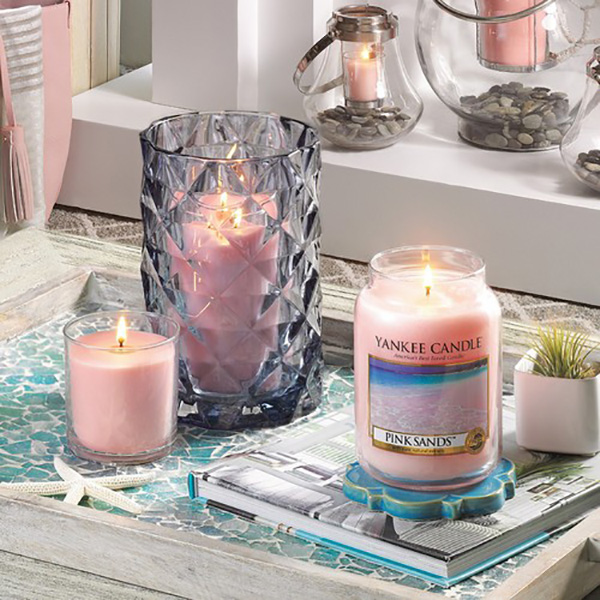 Nến thơm Pink Sands Yankee Candle