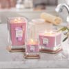 Nến thơm Yankee Candle Elevation Sugared Wildflower