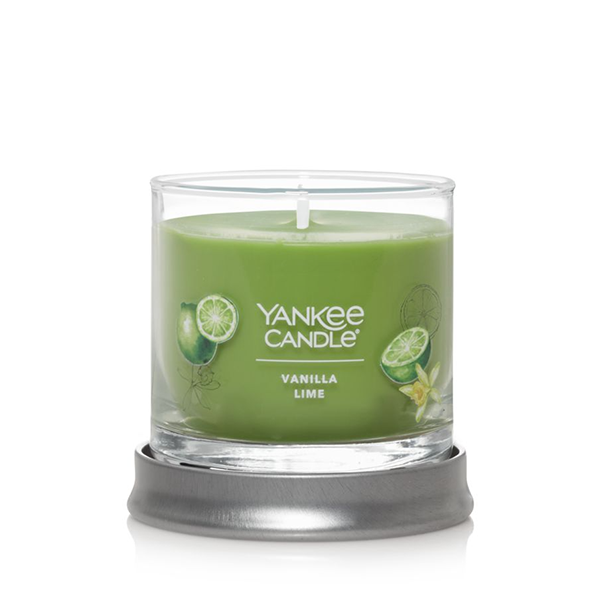 Nến Yankee Candle Vanilla Lime Signature Tumbler