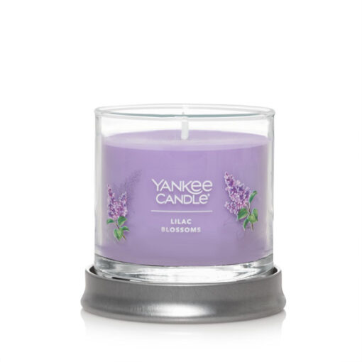 Nến Yankee Candle Lilac Blossoms Signature Tumbler